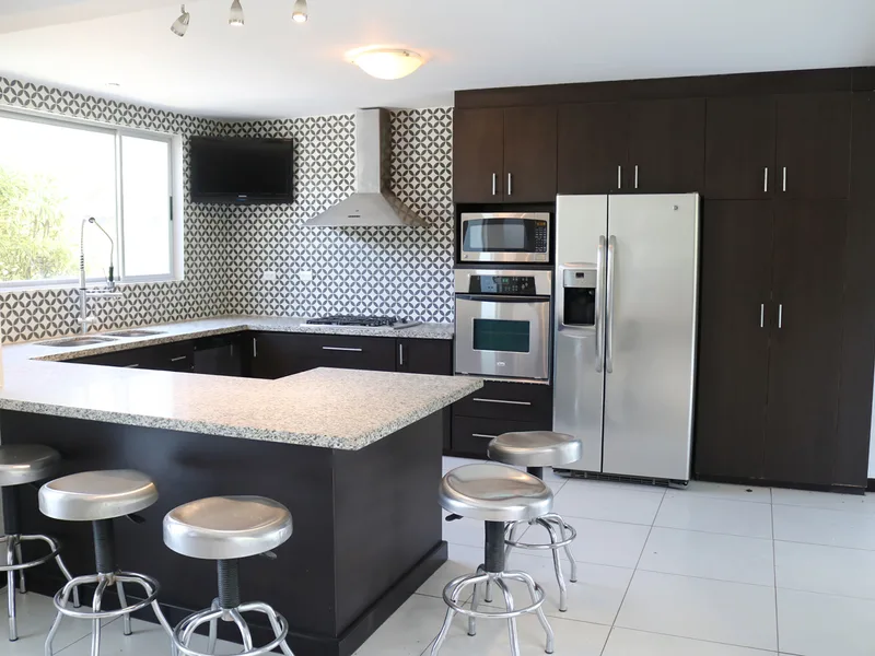 3 bed Single Family Homes For Sale in Santa Ana, San Jose - 1
