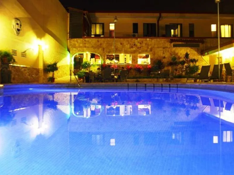 34 bed Hotel / Leisure For Sale in Ciudad Cariari, Heredia - 1